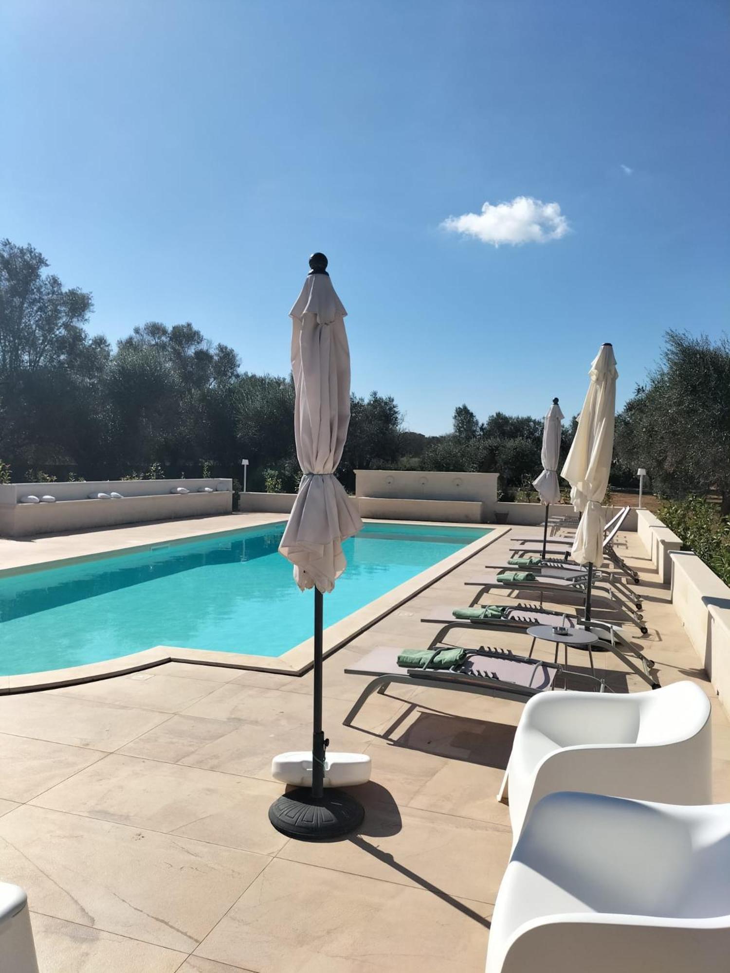Oleum Hotel Mesagne Buitenkant foto